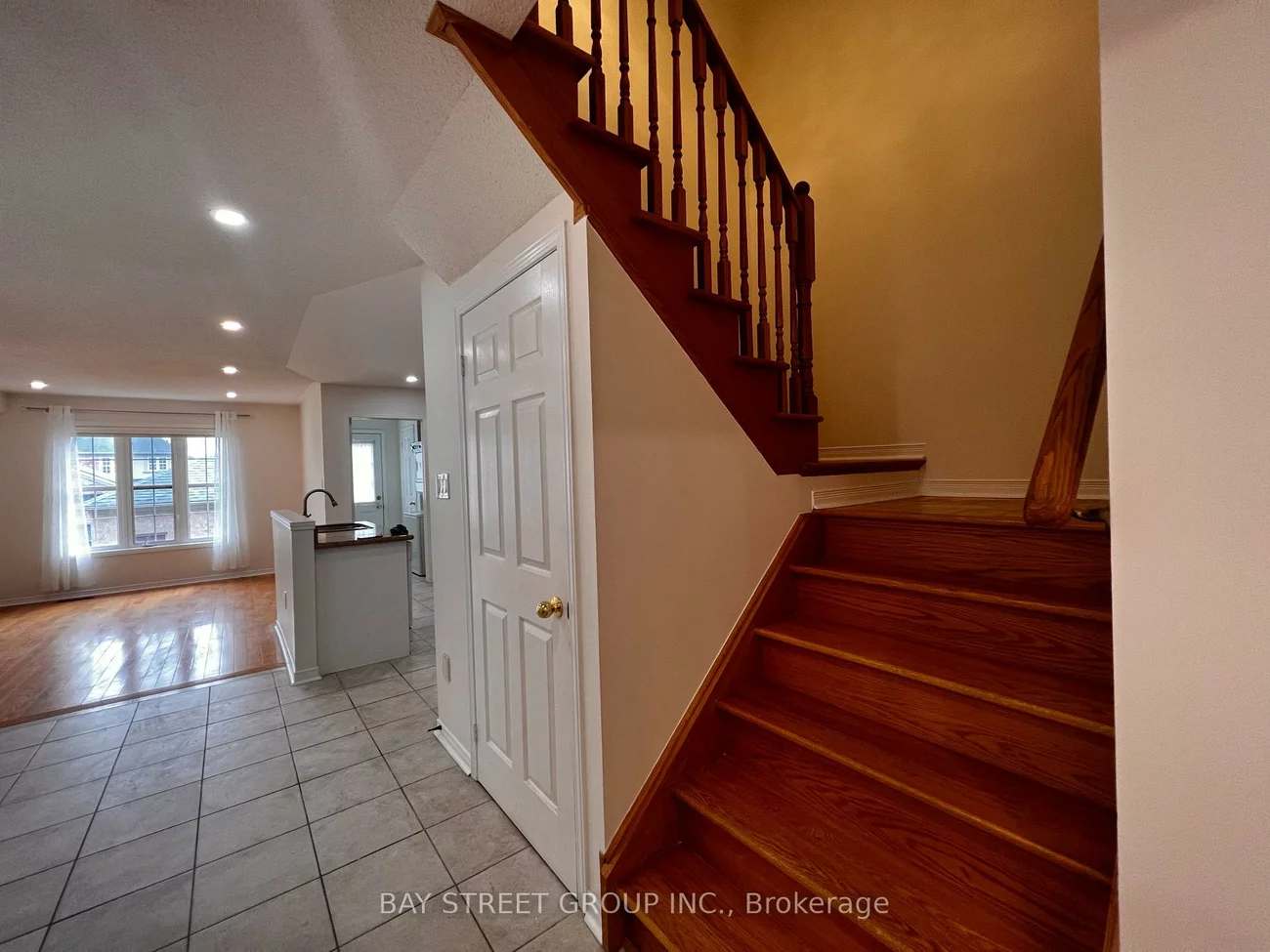 85, Selkirk, Langstaff, Richmond Hill
