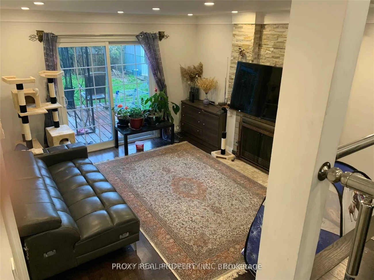 211, Weldrick, North Richvale, Richmond Hill