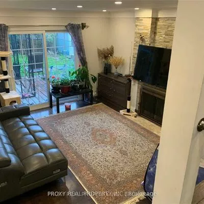 211, Weldrick, North Richvale, Richmond Hill