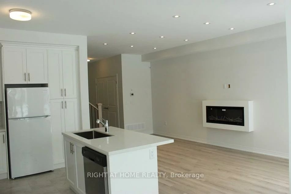 107, Schmeltzer, Rural Richmond Hill, Richmond Hill