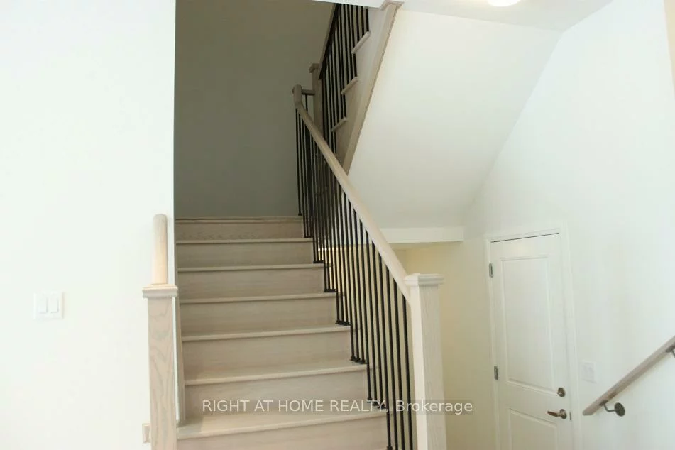 107, Schmeltzer, Rural Richmond Hill, Richmond Hill