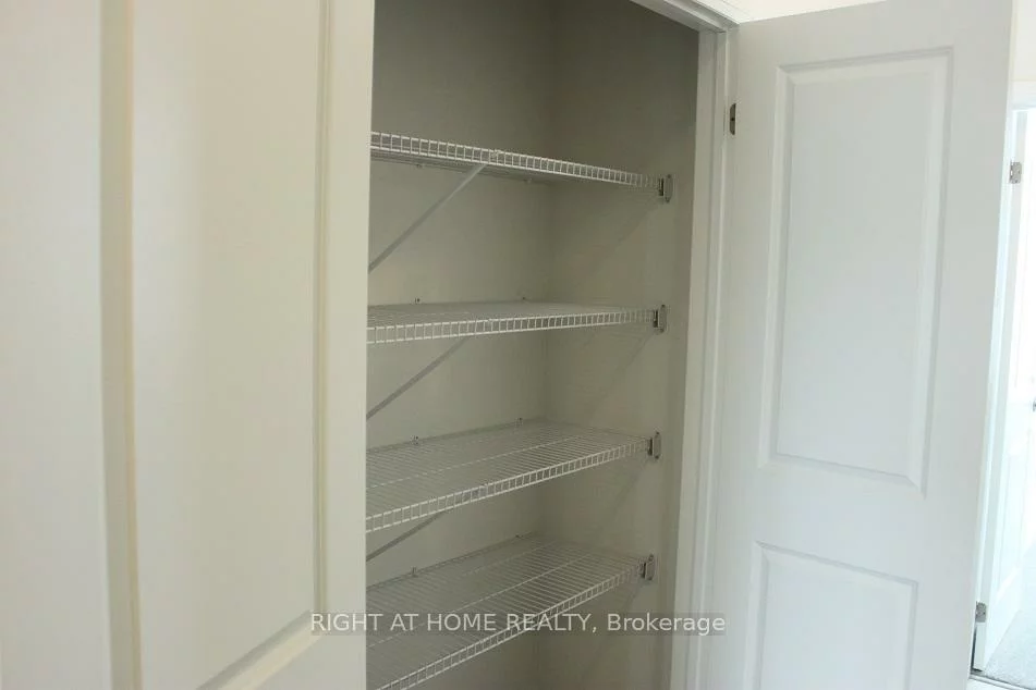 107, Schmeltzer, Rural Richmond Hill, Richmond Hill