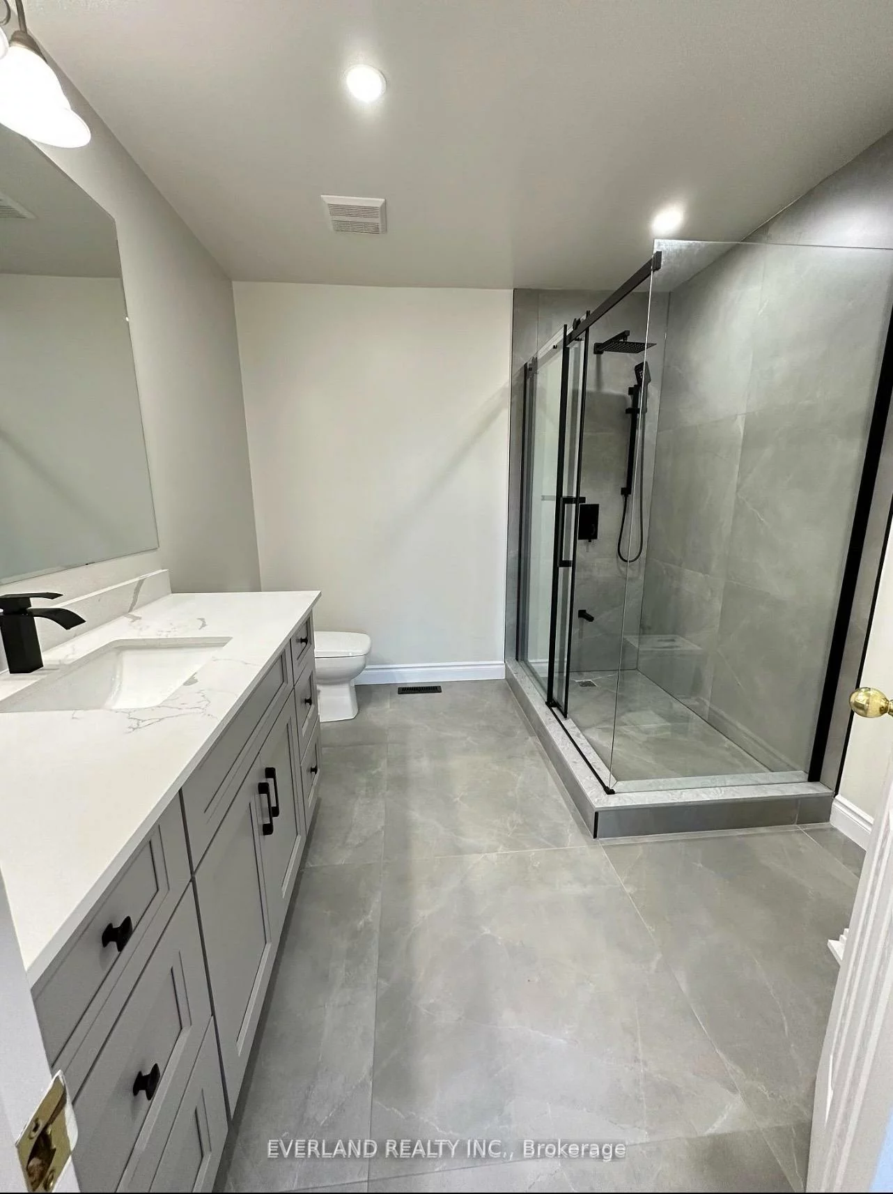 7, Bassett, Langstaff, Richmond Hill