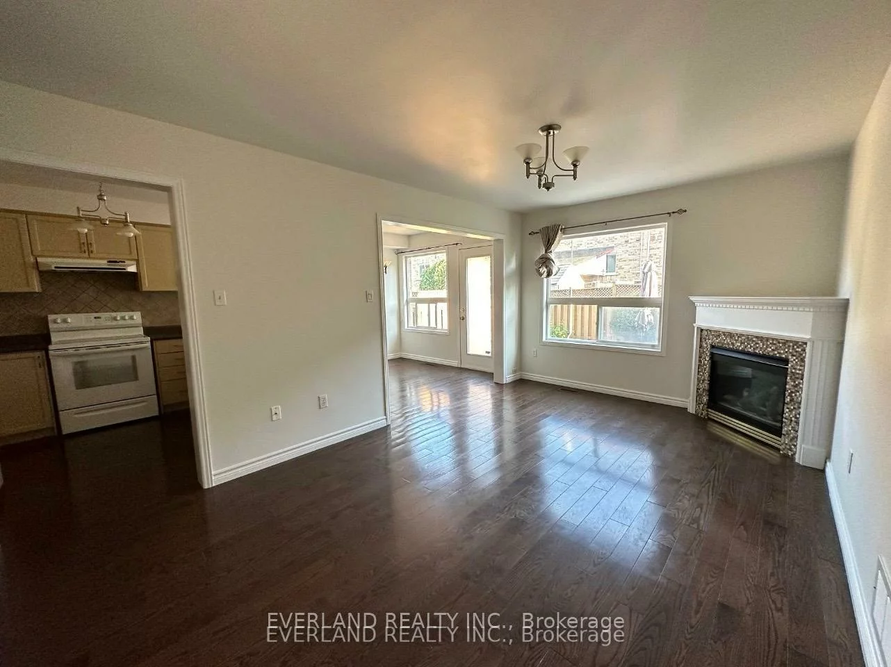 7, Bassett, Langstaff, Richmond Hill