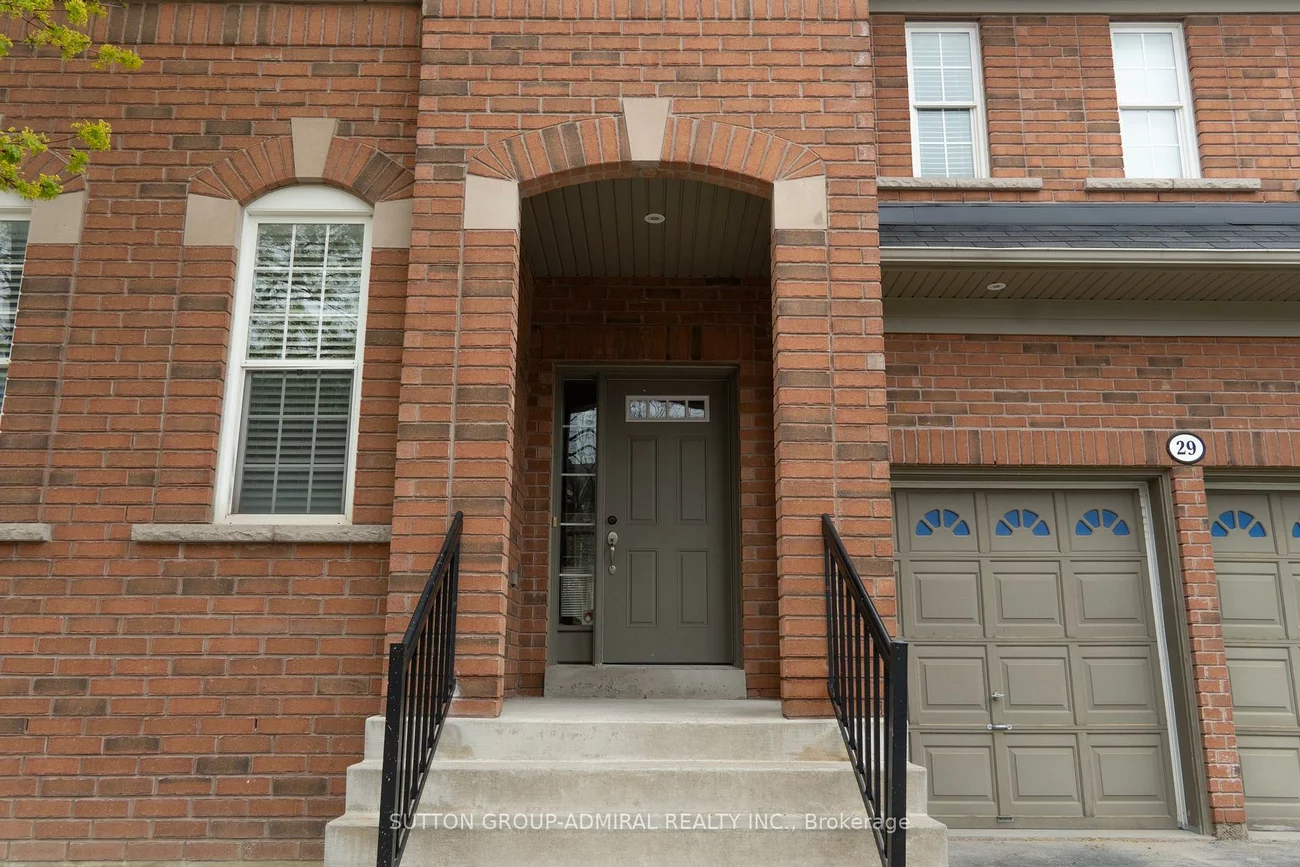 29, Wendelyn, Jefferson, Richmond Hill