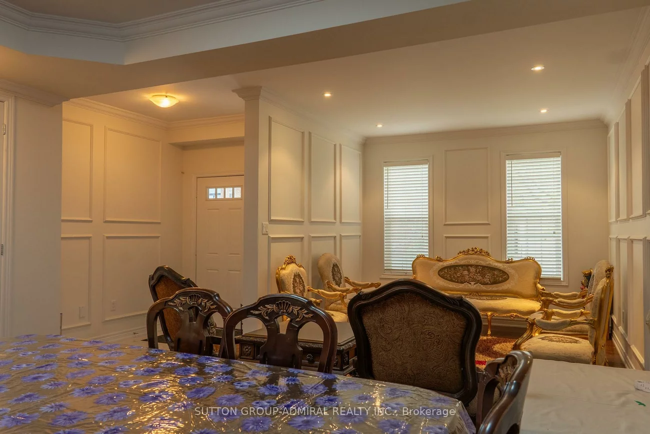 29, Wendelyn, Jefferson, Richmond Hill