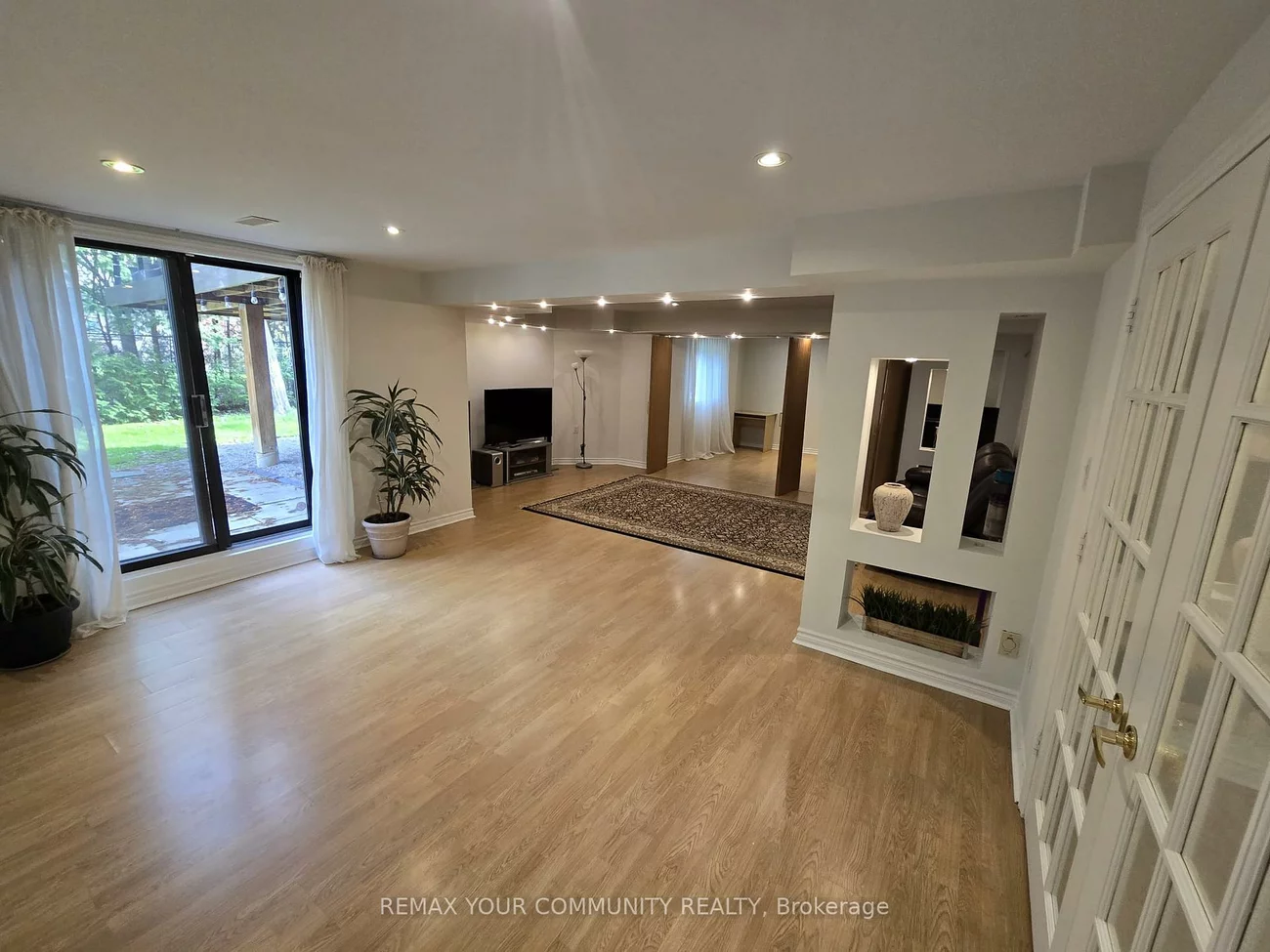 21, Addison, North Richvale, Richmond Hill