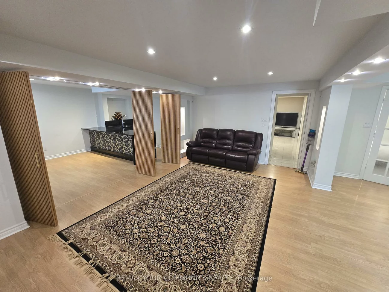 21, Addison, North Richvale, Richmond Hill