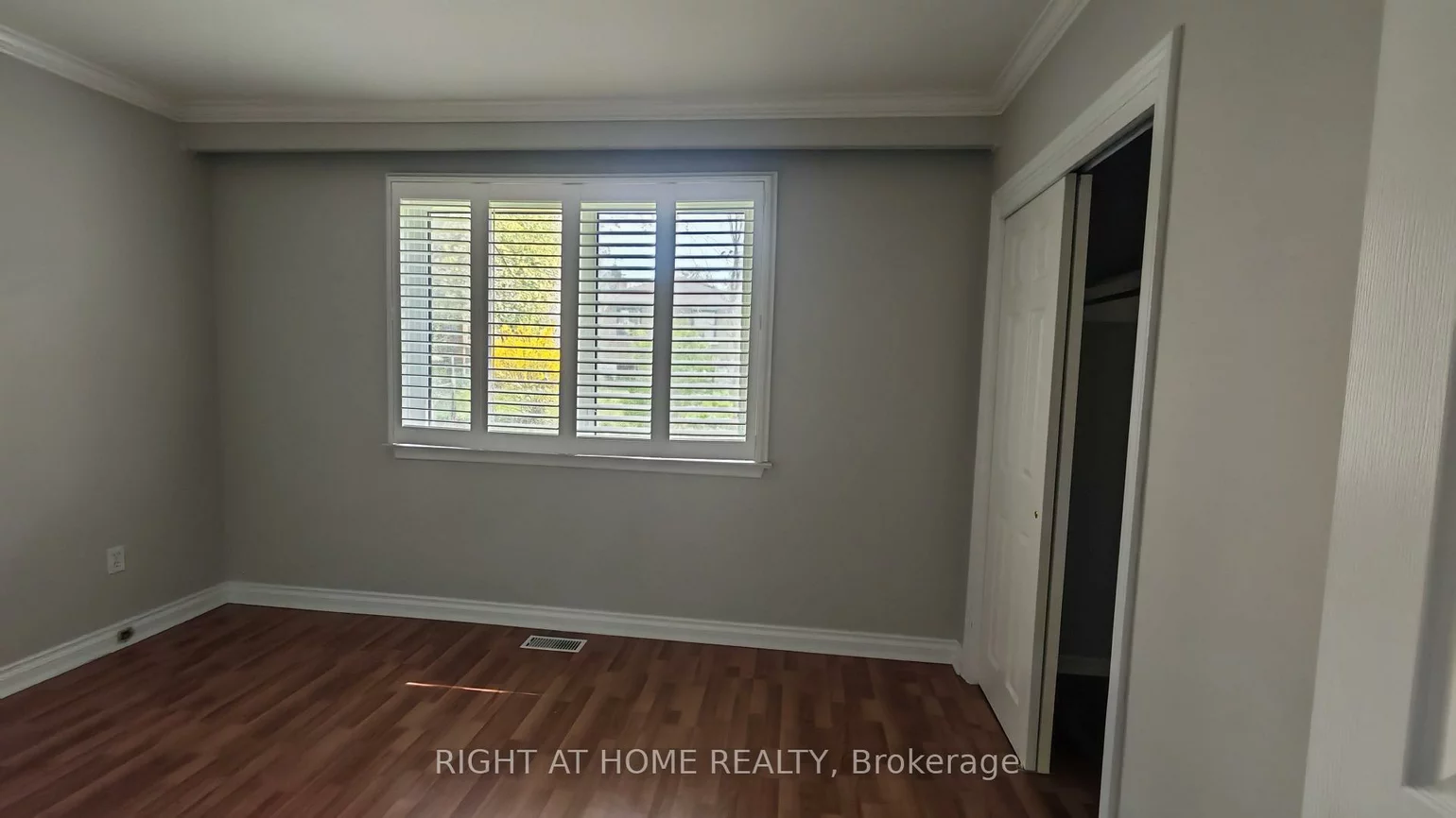 27, Sussex, Crosby, Richmond Hill