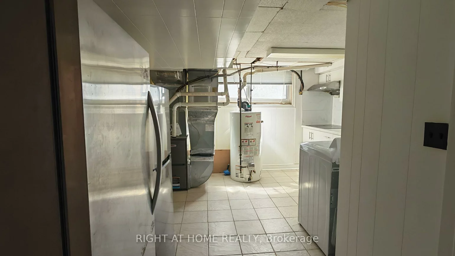 27, Sussex, Crosby, Richmond Hill