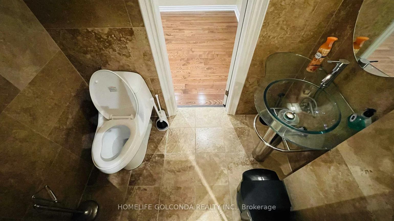 110A, Bond, Oak Ridges, Richmond Hill
