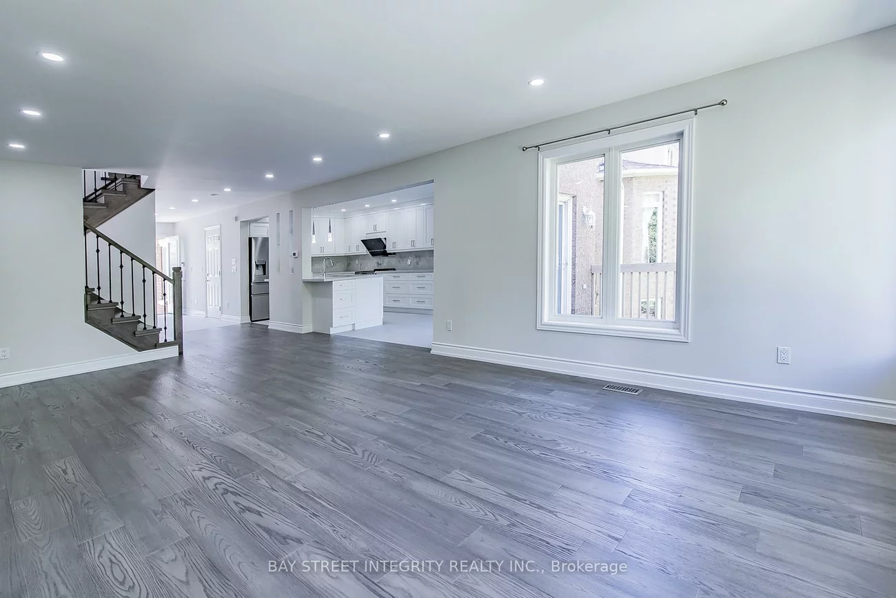110, Holly, Rouge Woods, Richmond Hill