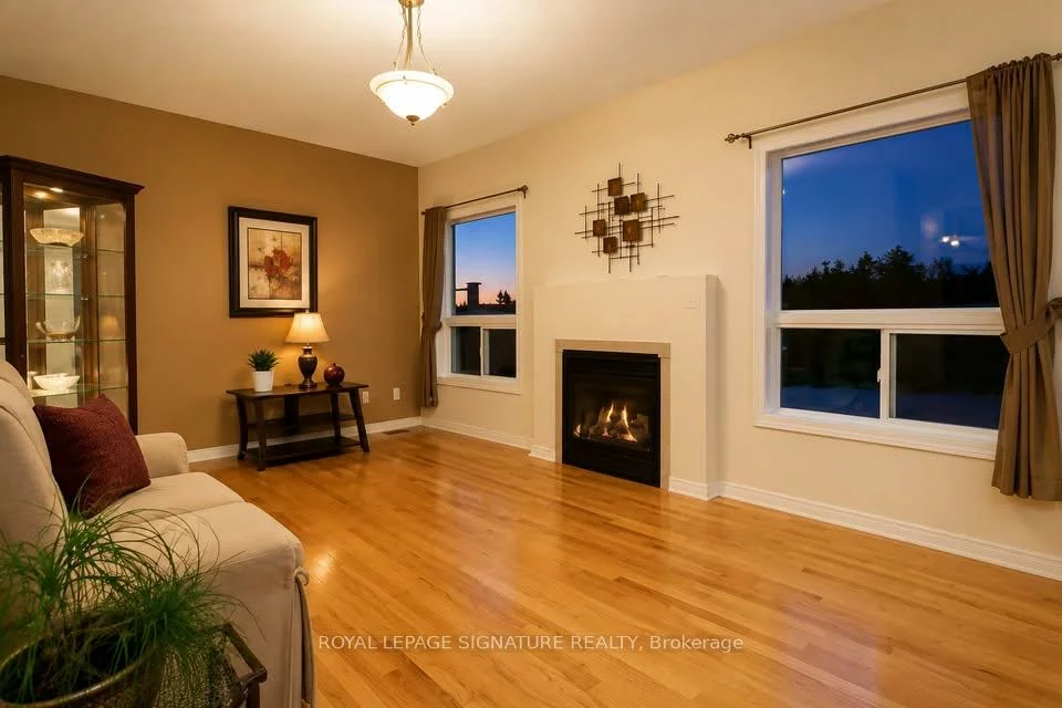 112, Barnwood, Oak Ridges Lake Wilcox, Richmond Hill