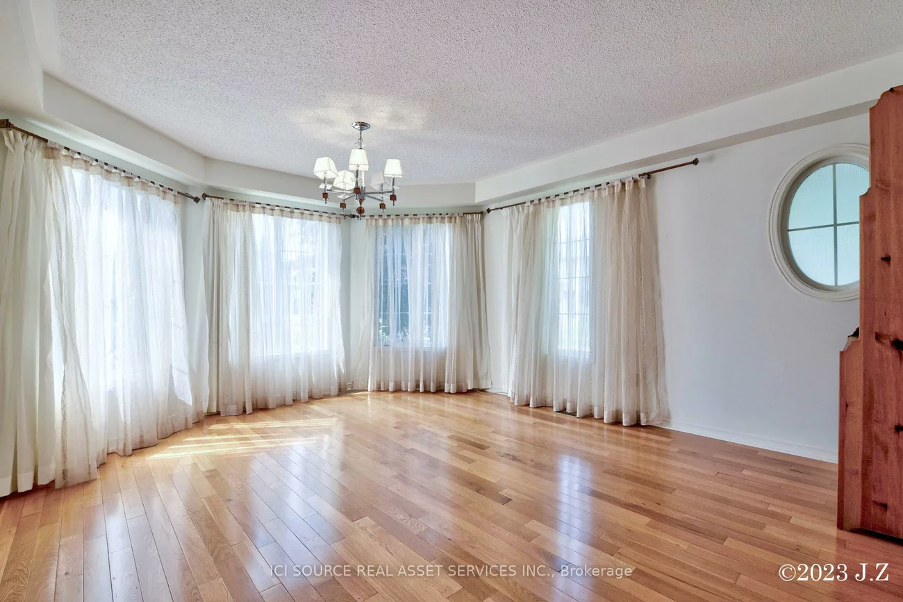 2, Waterton, Langstaff, Richmond Hill
