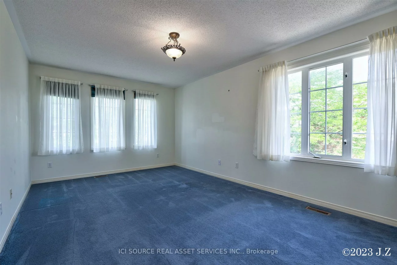 2, Waterton, Langstaff, Richmond Hill