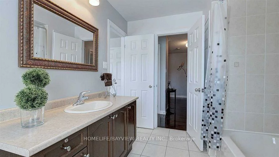 87, Betony, Oak Ridges, Richmond Hill