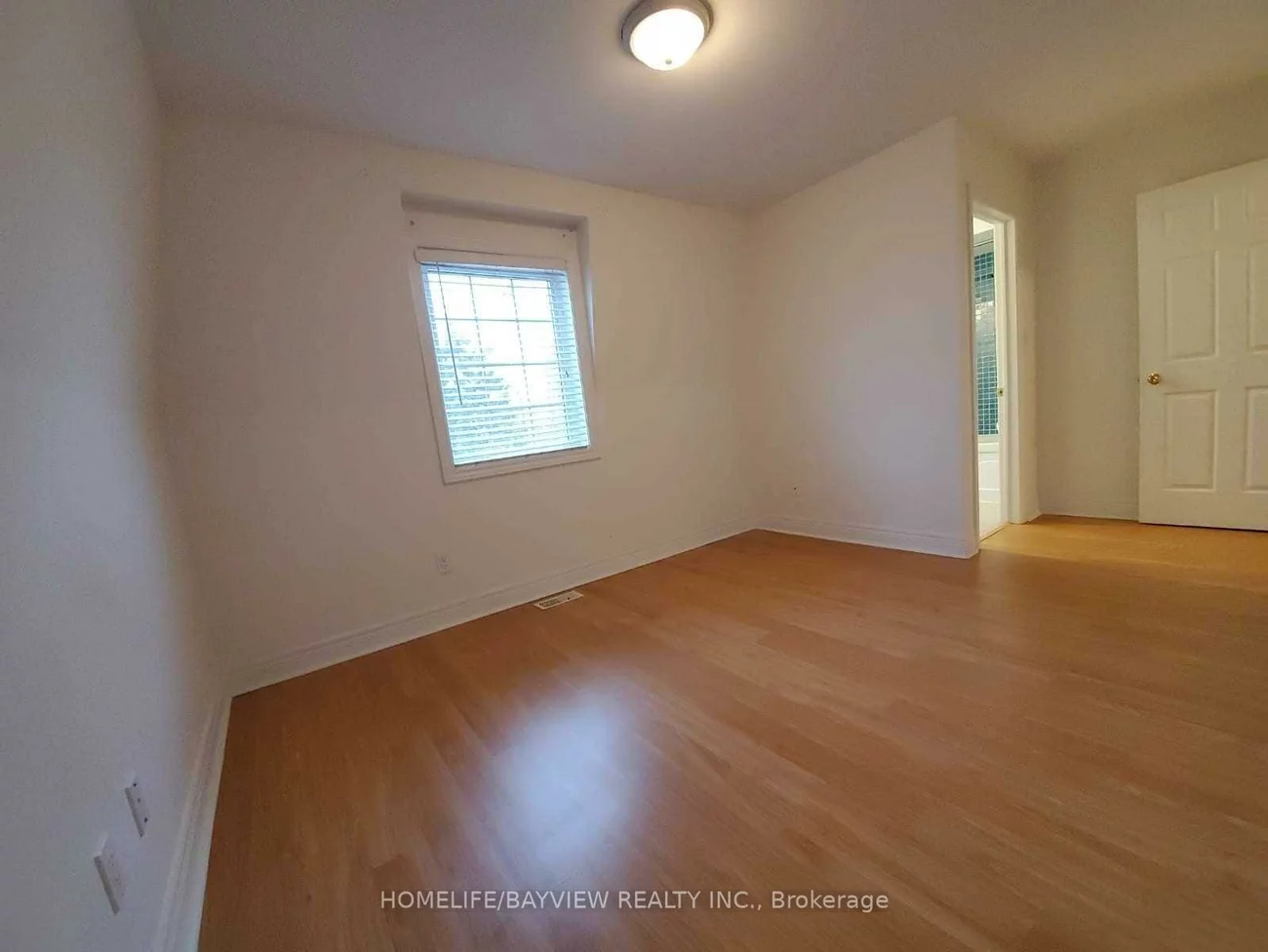 215, 16th, Langstaff, Richmond Hill