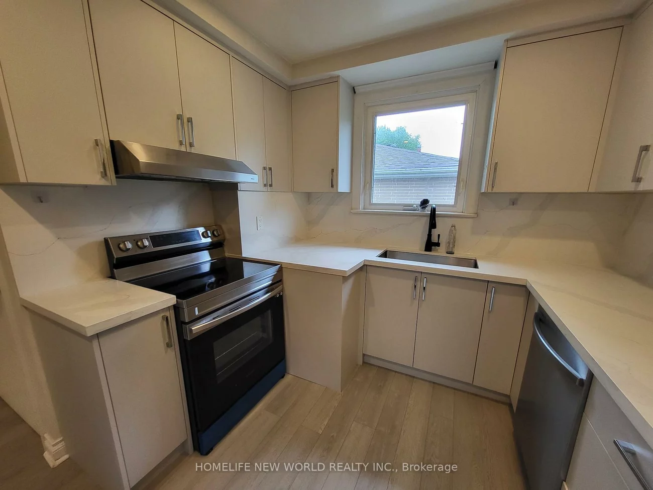 118, Cartier, Crosby, Richmond Hill