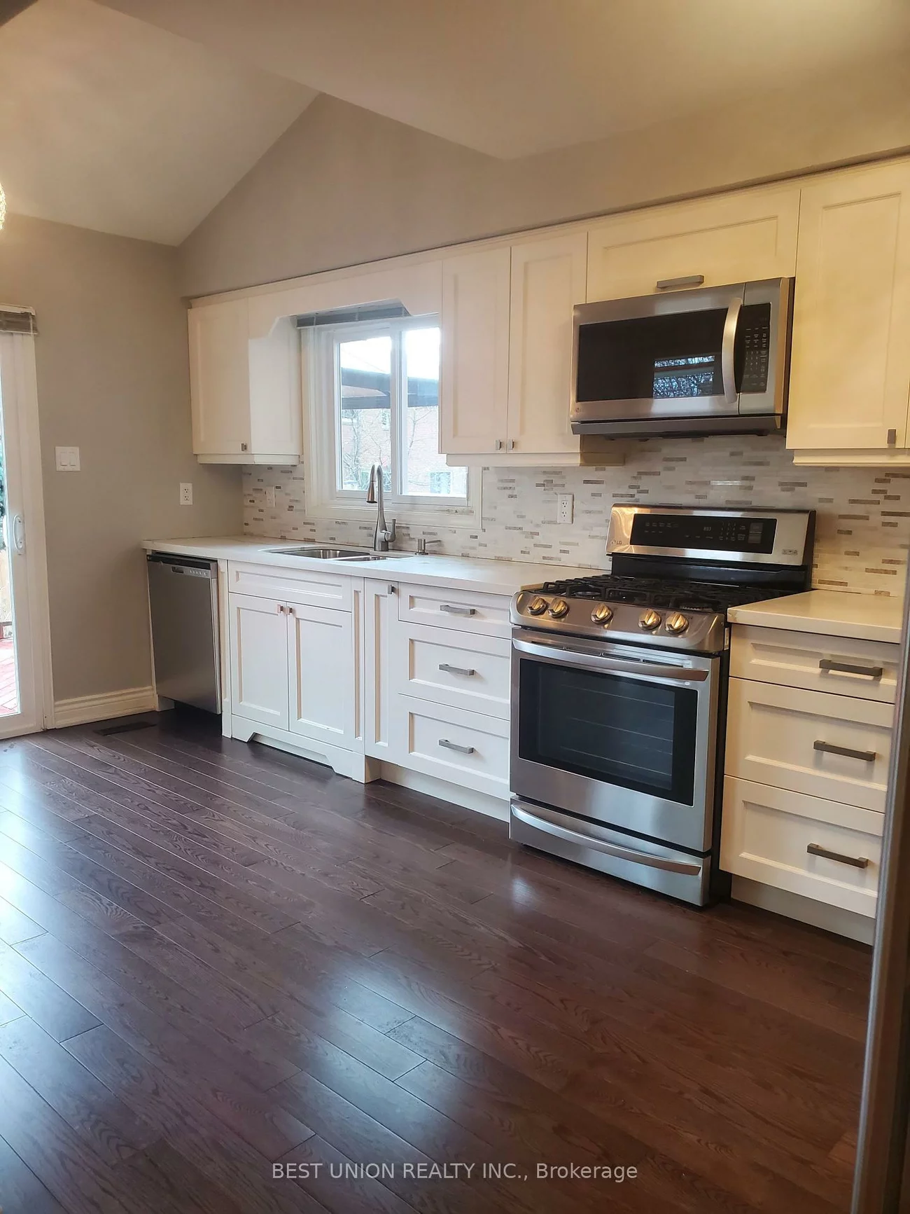 104, Houseman, North Richvale, Richmond Hill