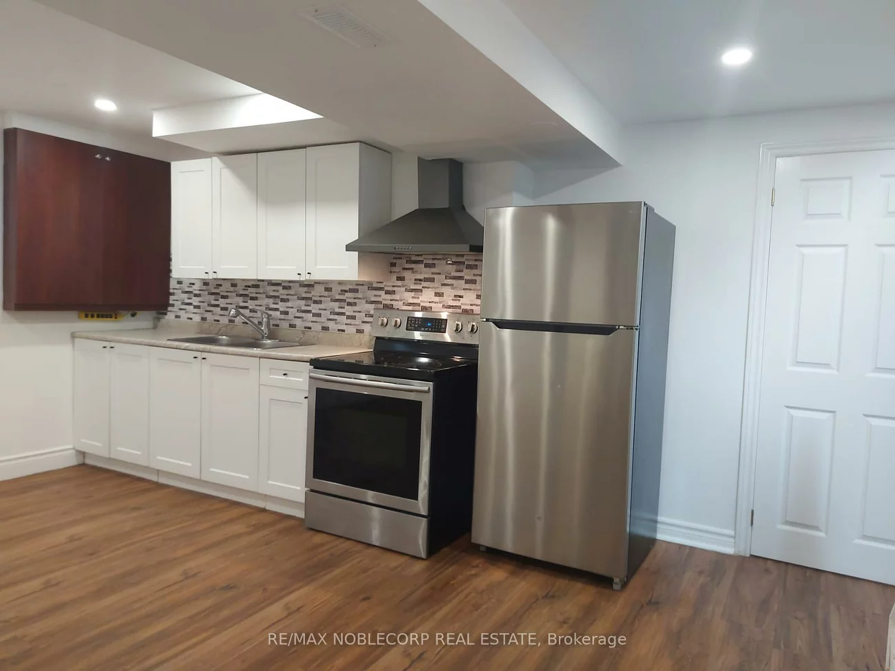 40, Gray, North Richvale, Richmond Hill