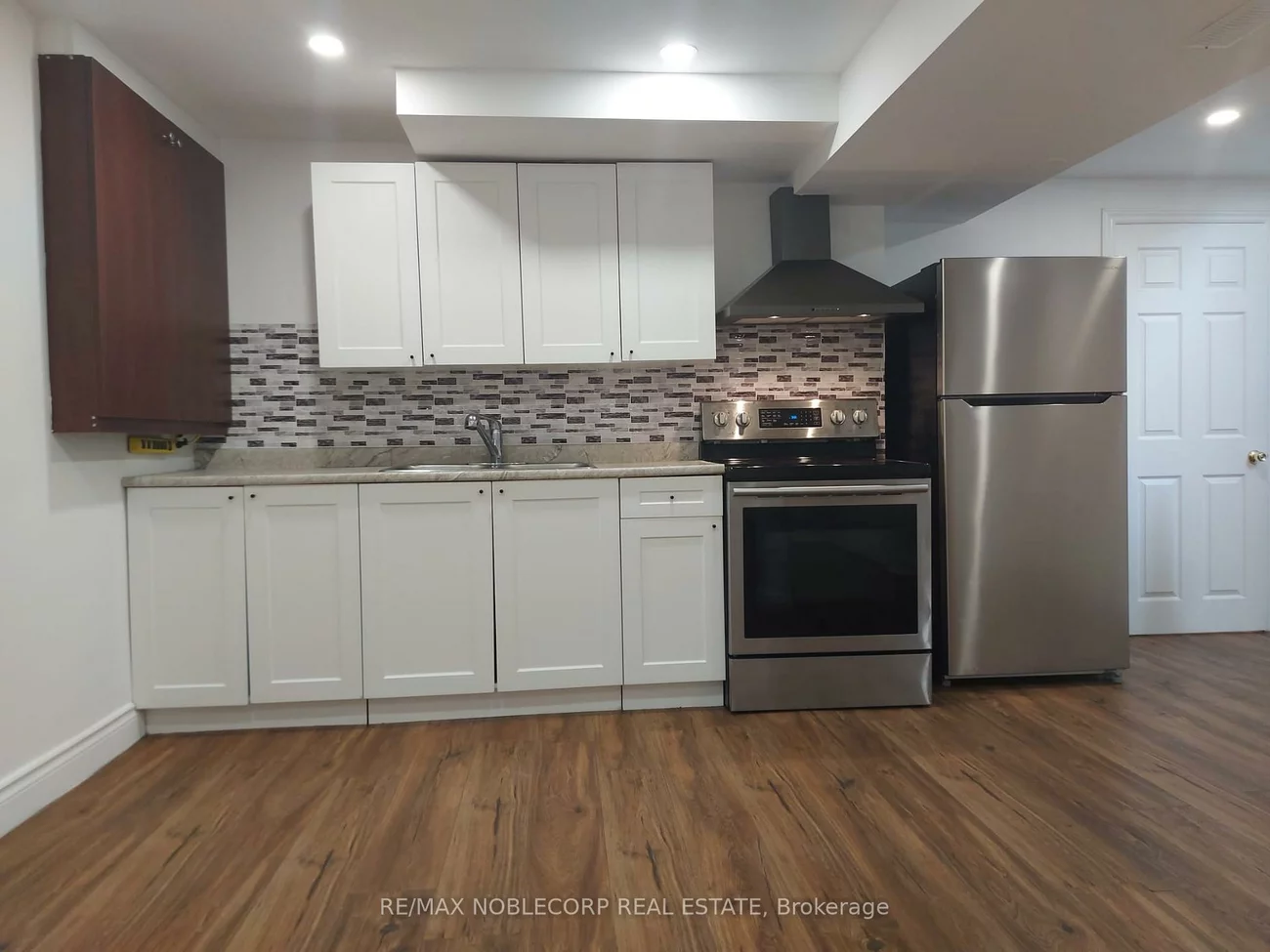 40, Gray, North Richvale, Richmond Hill