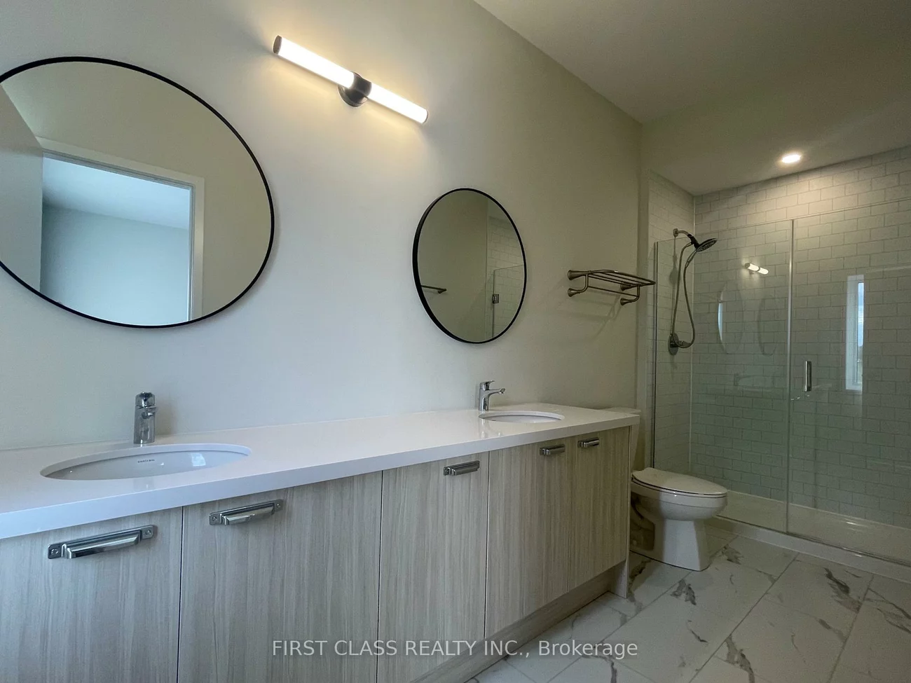 22, Arrow, Rural Richmond Hill, Richmond Hill