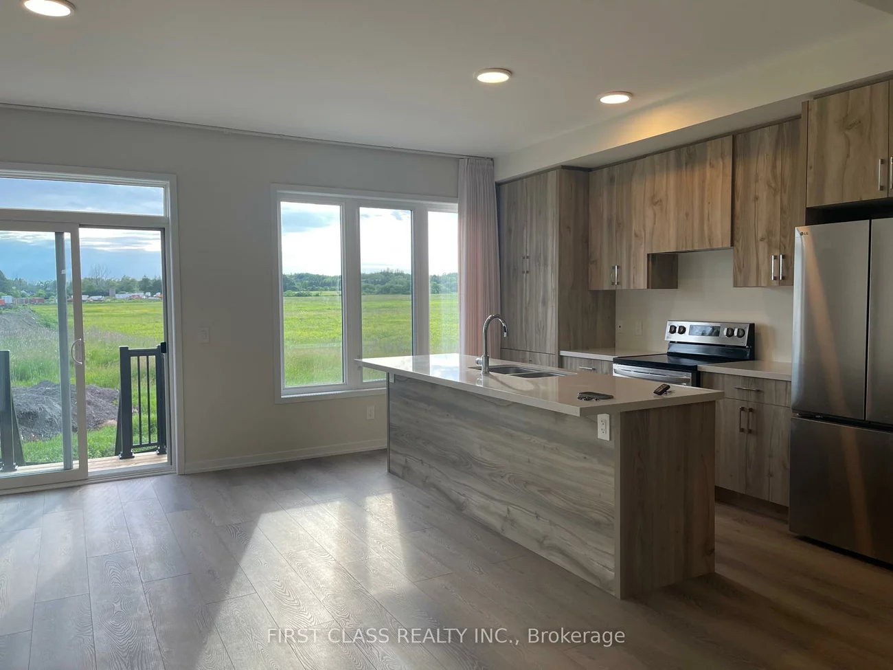 22, Arrow, Rural Richmond Hill, Richmond Hill