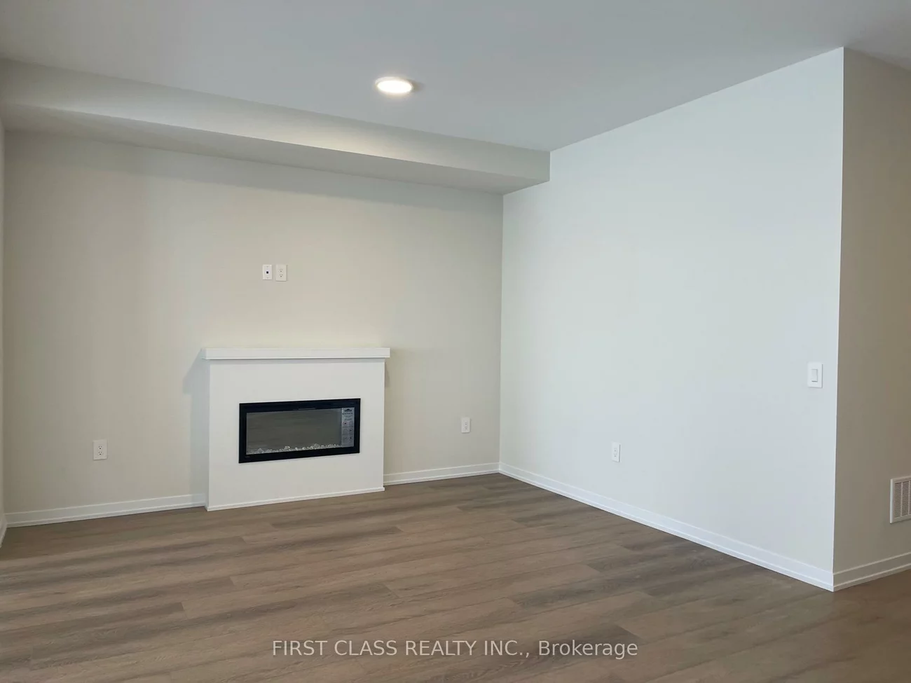 22, Arrow, Rural Richmond Hill, Richmond Hill