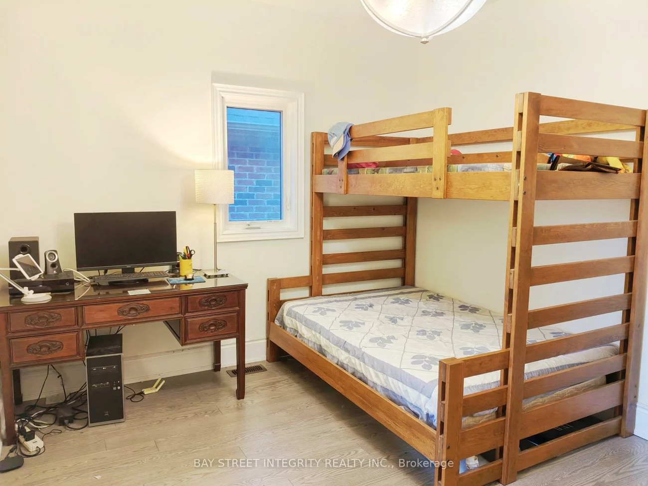 211, Hillsview, Observatory, Richmond Hill