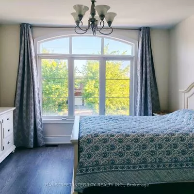 211, Hillsview, Observatory, Richmond Hill