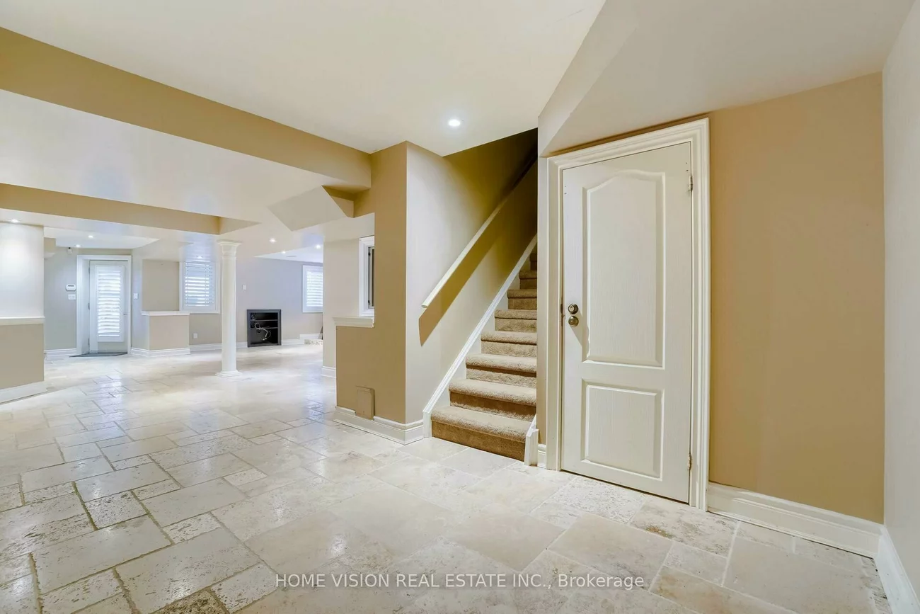 24, Sandbanks, Oak Ridges Lake Wilcox, Richmond Hill
