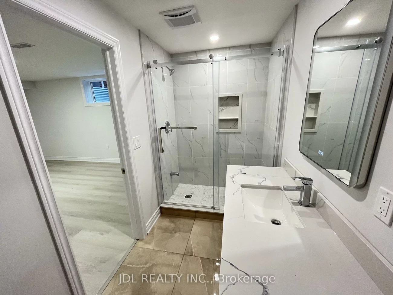 82, Puccini, Oak Ridges, Richmond Hill