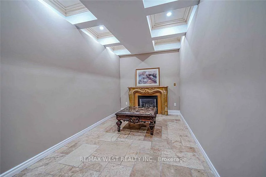 83, Elm, Langstaff, Richmond Hill