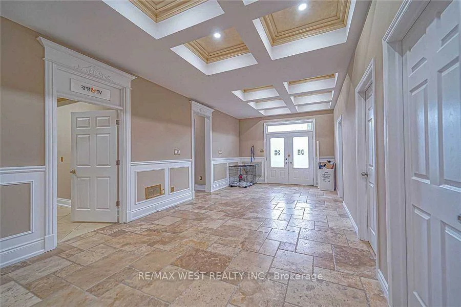 83, Elm, Langstaff, Richmond Hill