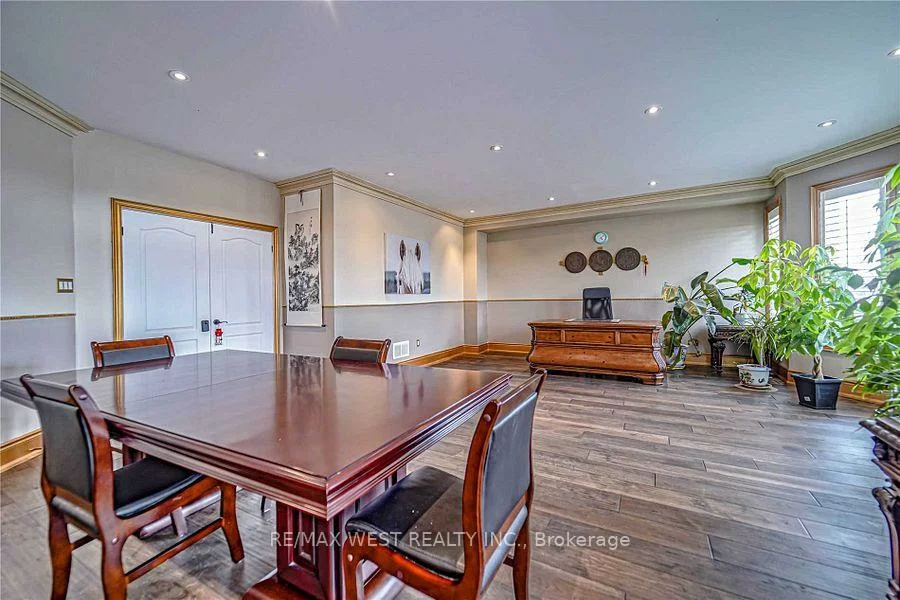 83, Elm, Langstaff, Richmond Hill