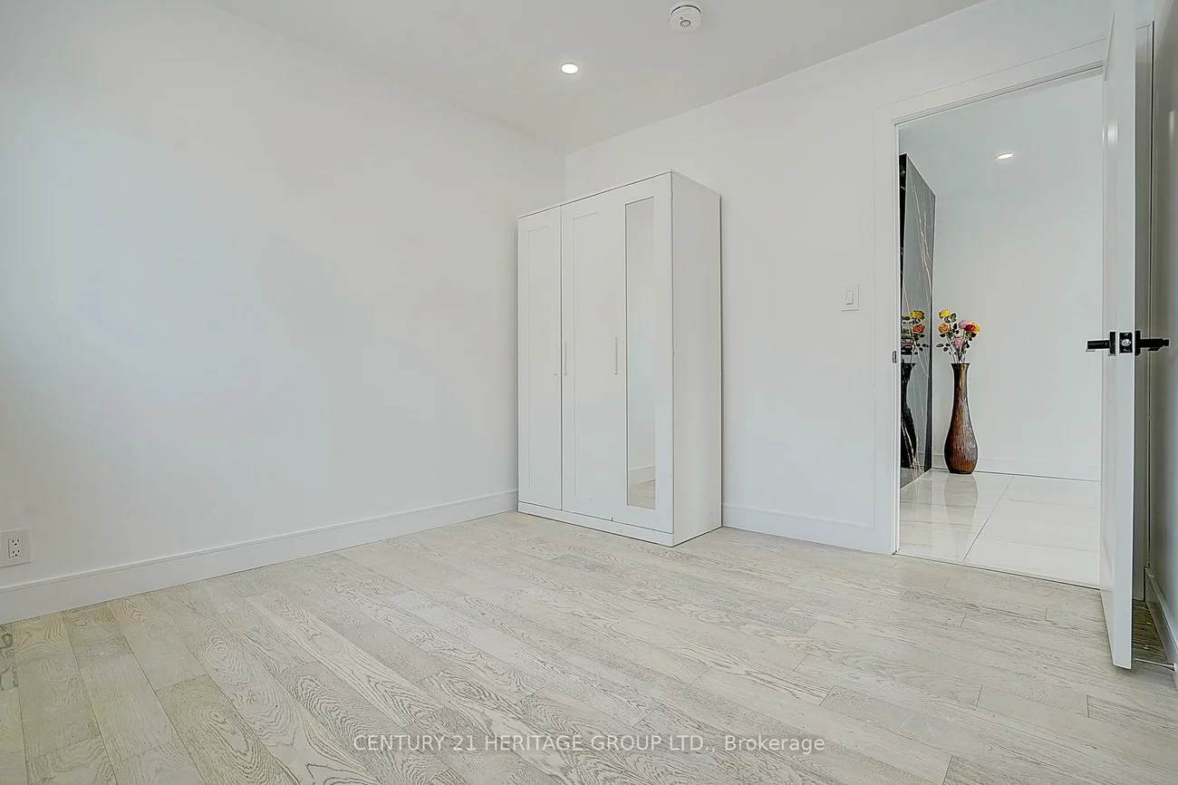 326, McConvey, Crosby, Richmond Hill