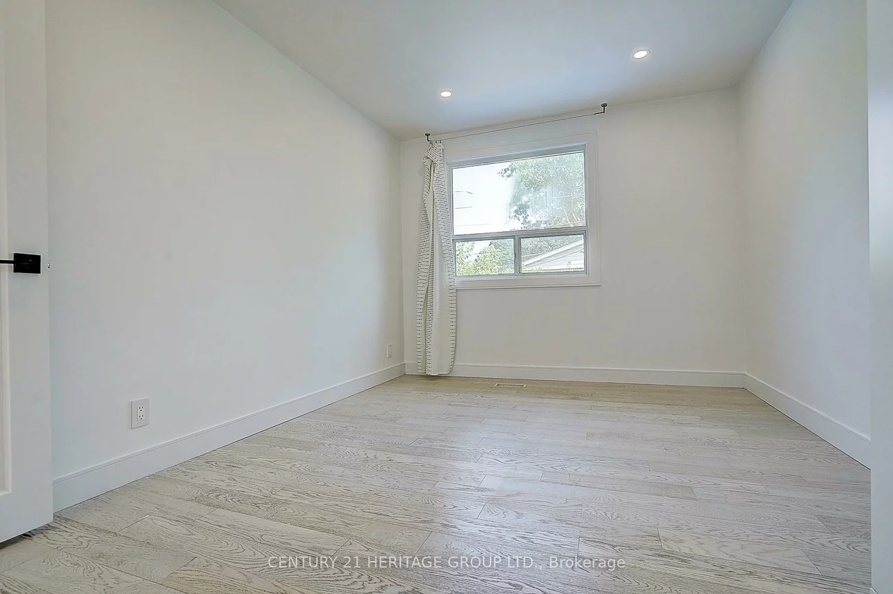 326, McConvey, Crosby, Richmond Hill