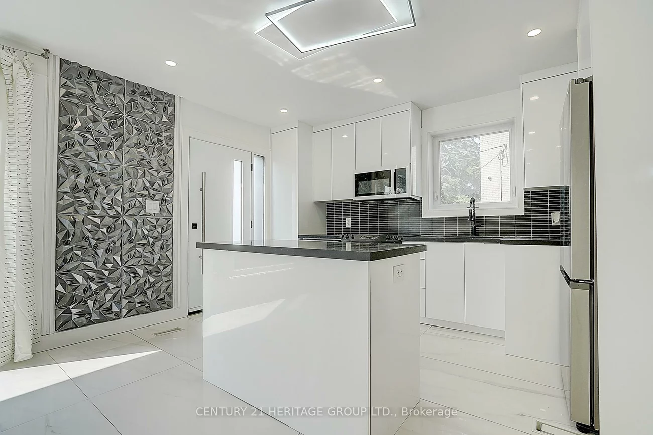 326, McConvey, Crosby, Richmond Hill