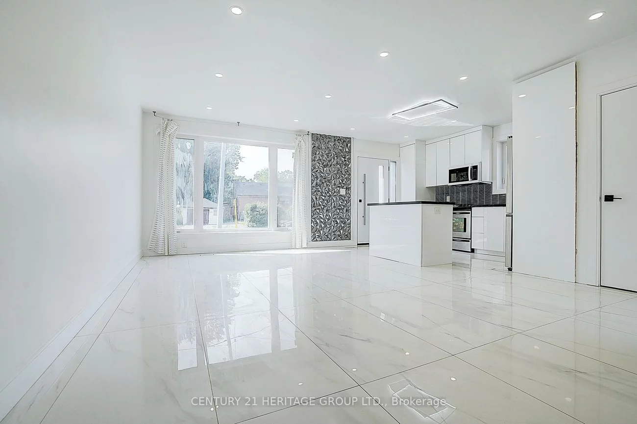 326, McConvey, Crosby, Richmond Hill