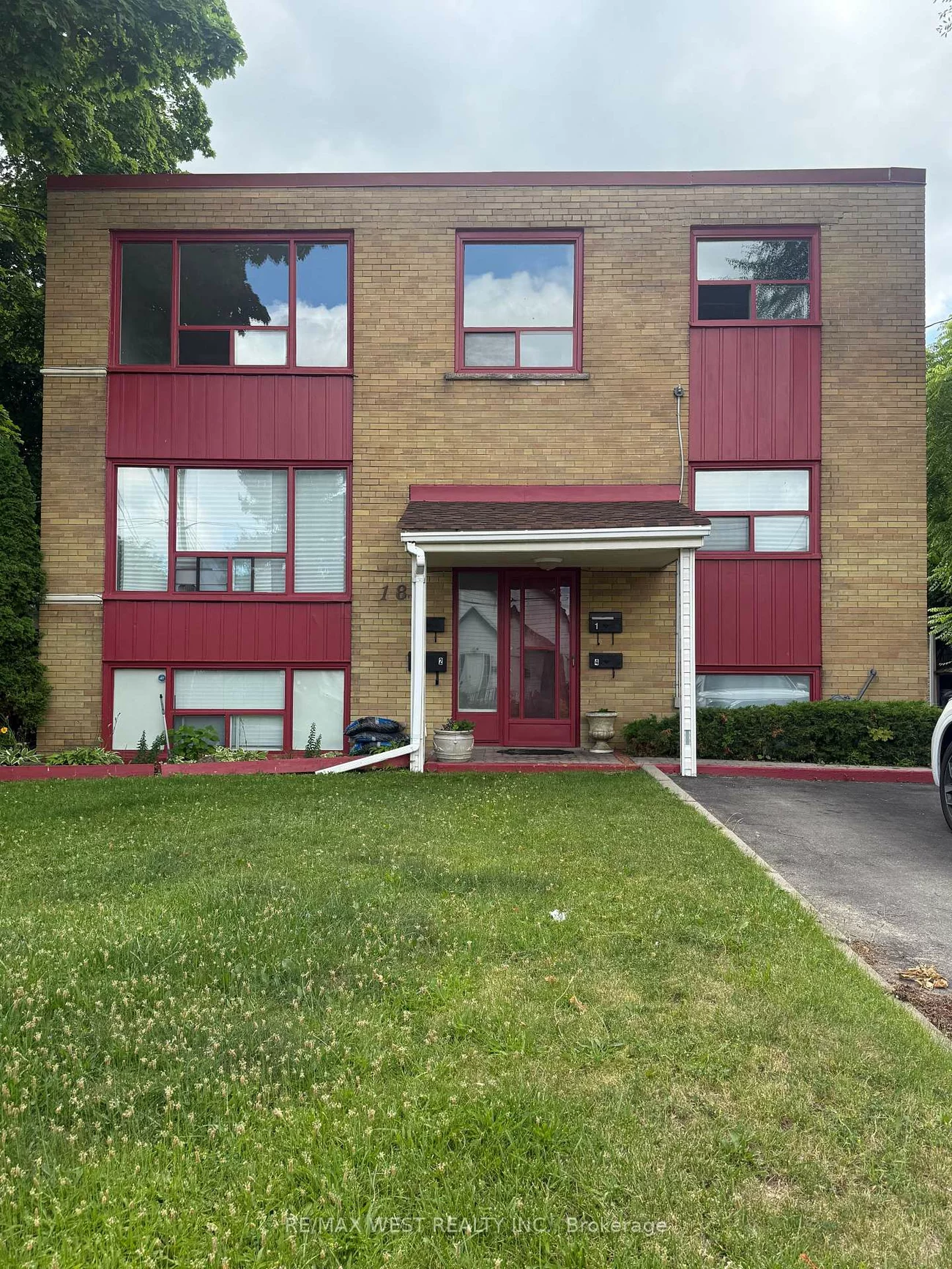 182, Ruggles, Harding, Richmond Hill