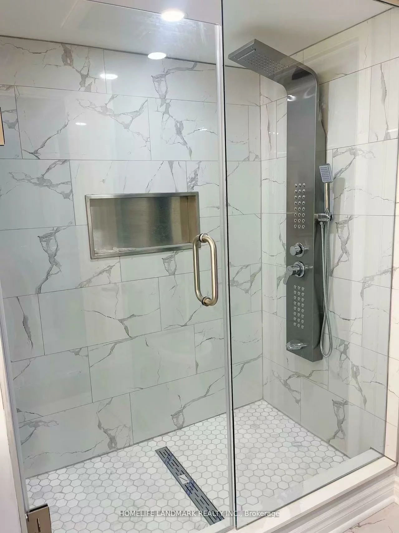 21, Weekes, Oak Ridges, Richmond Hill