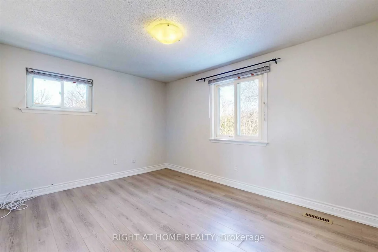 54, Penwick, North Richvale, Richmond Hill