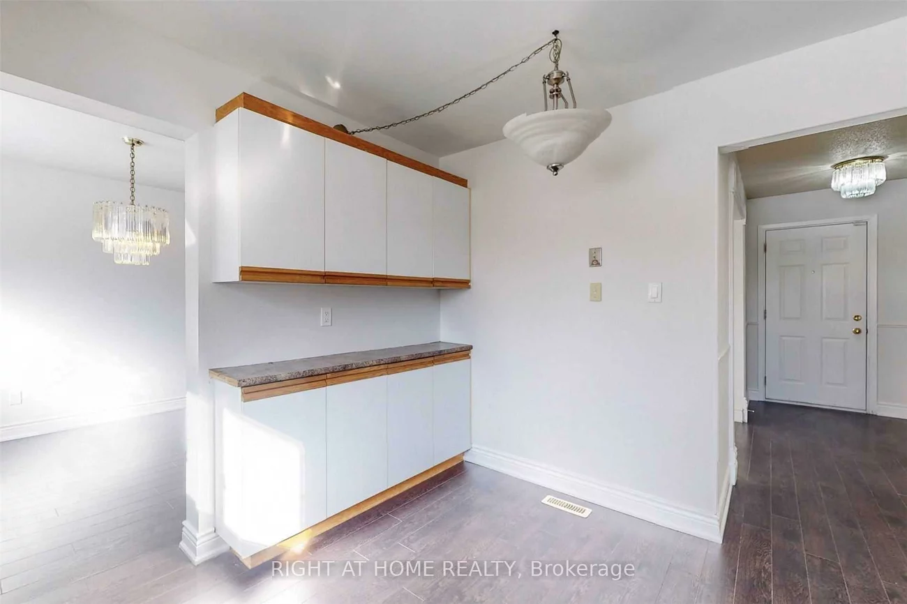 54, Penwick, North Richvale, Richmond Hill