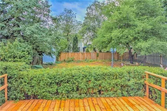 54, Penwick, North Richvale, Richmond Hill
