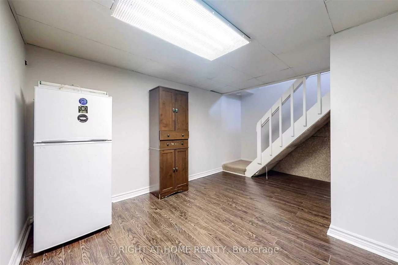 54, Penwick, North Richvale, Richmond Hill