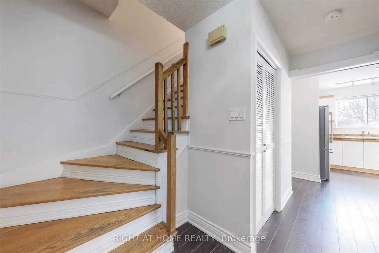 54, Penwick, North Richvale, Richmond Hill