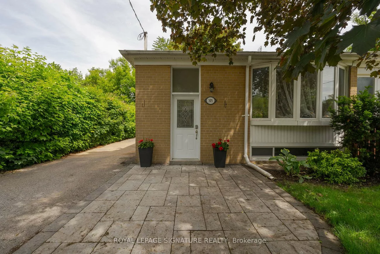 305, Blue Grass, Crosby, Richmond Hill