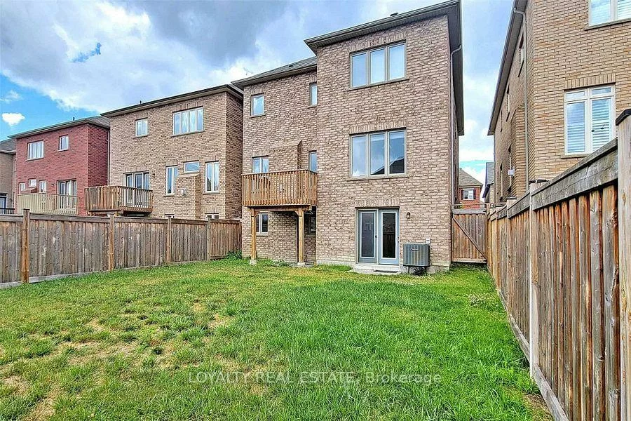 11, Mayapple, Oak Ridges, Richmond Hill