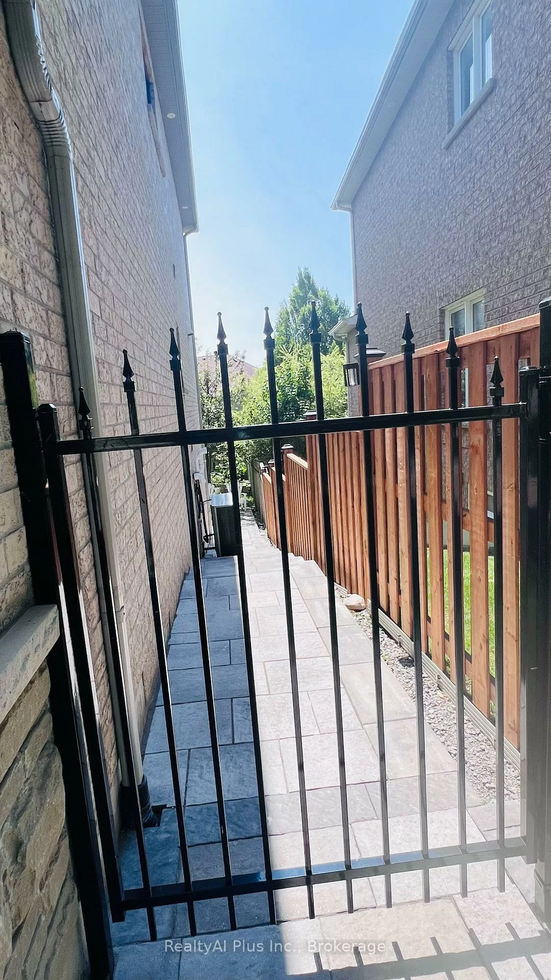 37, Bowhill, Bayview Hill, Richmond Hill