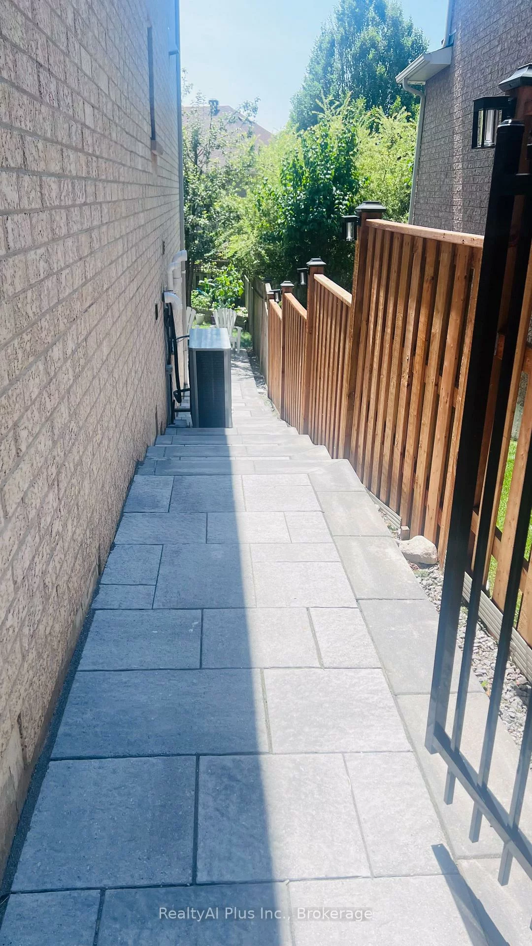 37, Bowhill, Bayview Hill, Richmond Hill